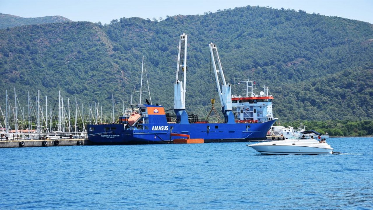 Muğla'ya yatlar kargo gemisiyle geliyor
