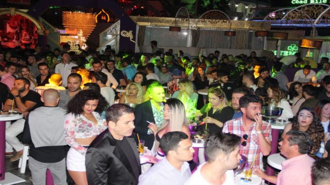 Meşhur Bodrum geceleri başladı