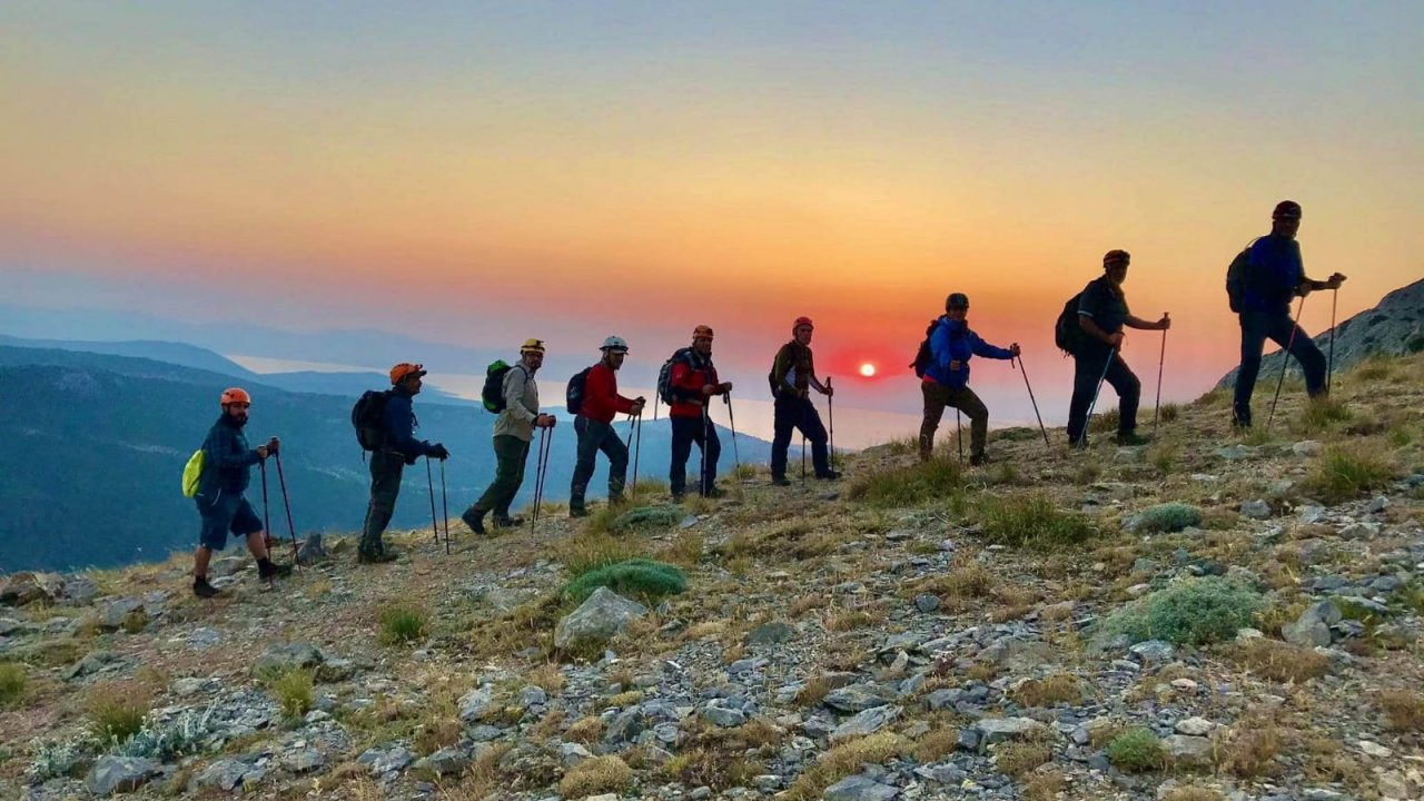 Zirve Dağcılık ’tan yine zirve yürüyüşü