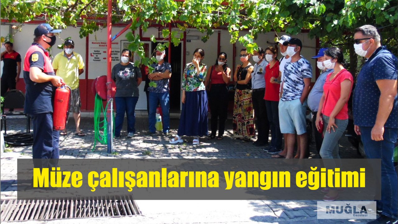 Müze çalışanlarına yangın eğitimi