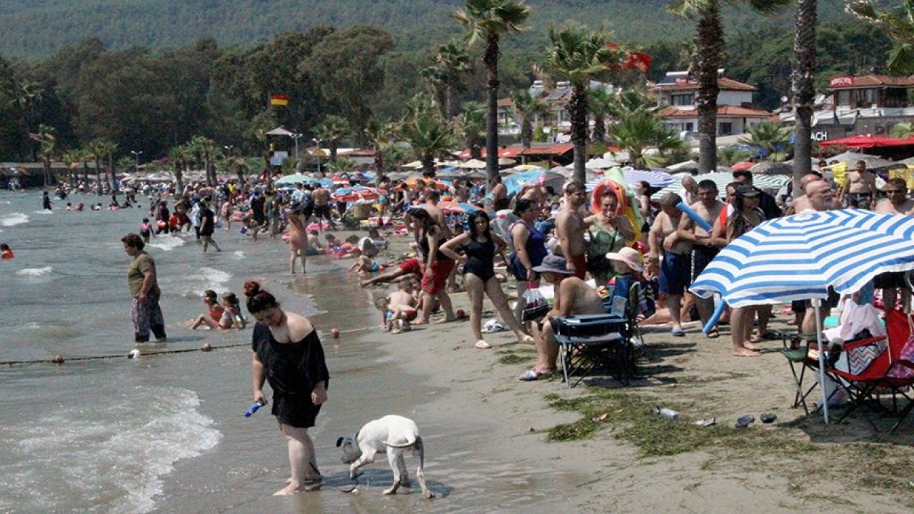 Akyaka’da bayram izdihamı