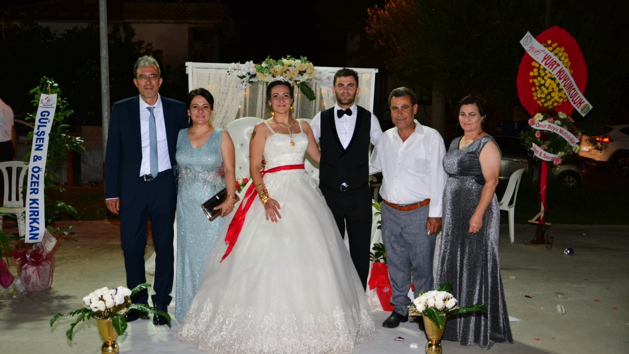 Şenboğa ve Doğan ailelerinin mutlu günü