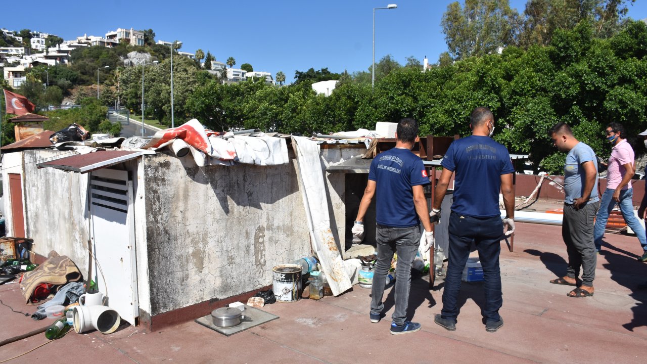 Bodrum'da tek başına barakada yaşayan yaşlı adama yardım eli