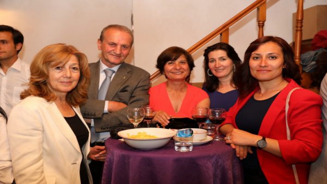 Karya Kültürü Şiir Ve Gravürlerde Yansıtıldı