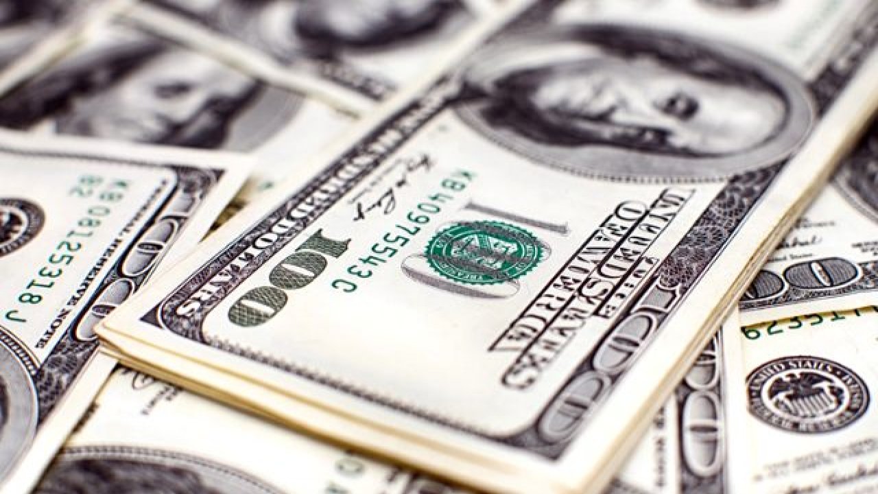 Güne yükselişle başlayan dolar 7,50 ile rekor seviyeden işlem görüyor