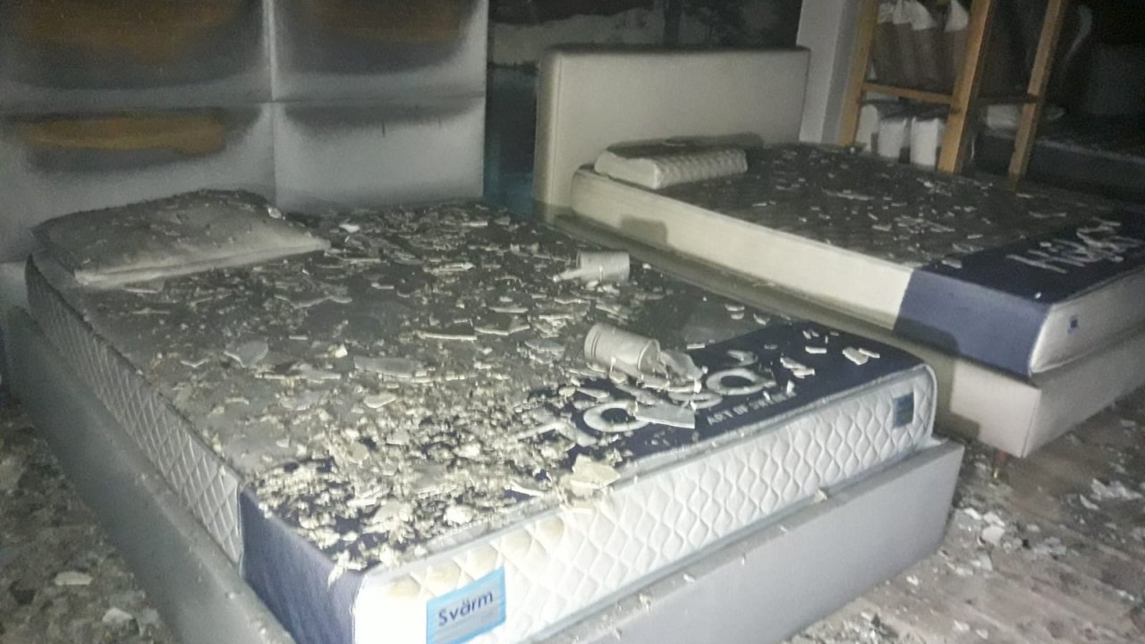 İş yerinde çıkan yangın hasara neden oldu