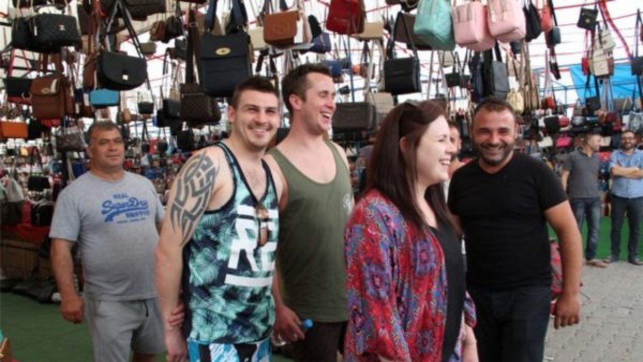 Pazarda Turist Bereketi