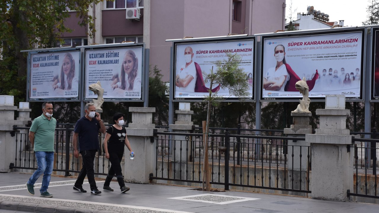 Üç dilde Coronavirüse karşı farkındalık billboardları hazırlandı