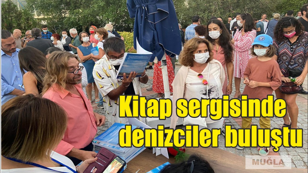 Kitap sergisinde denizciler buluştu