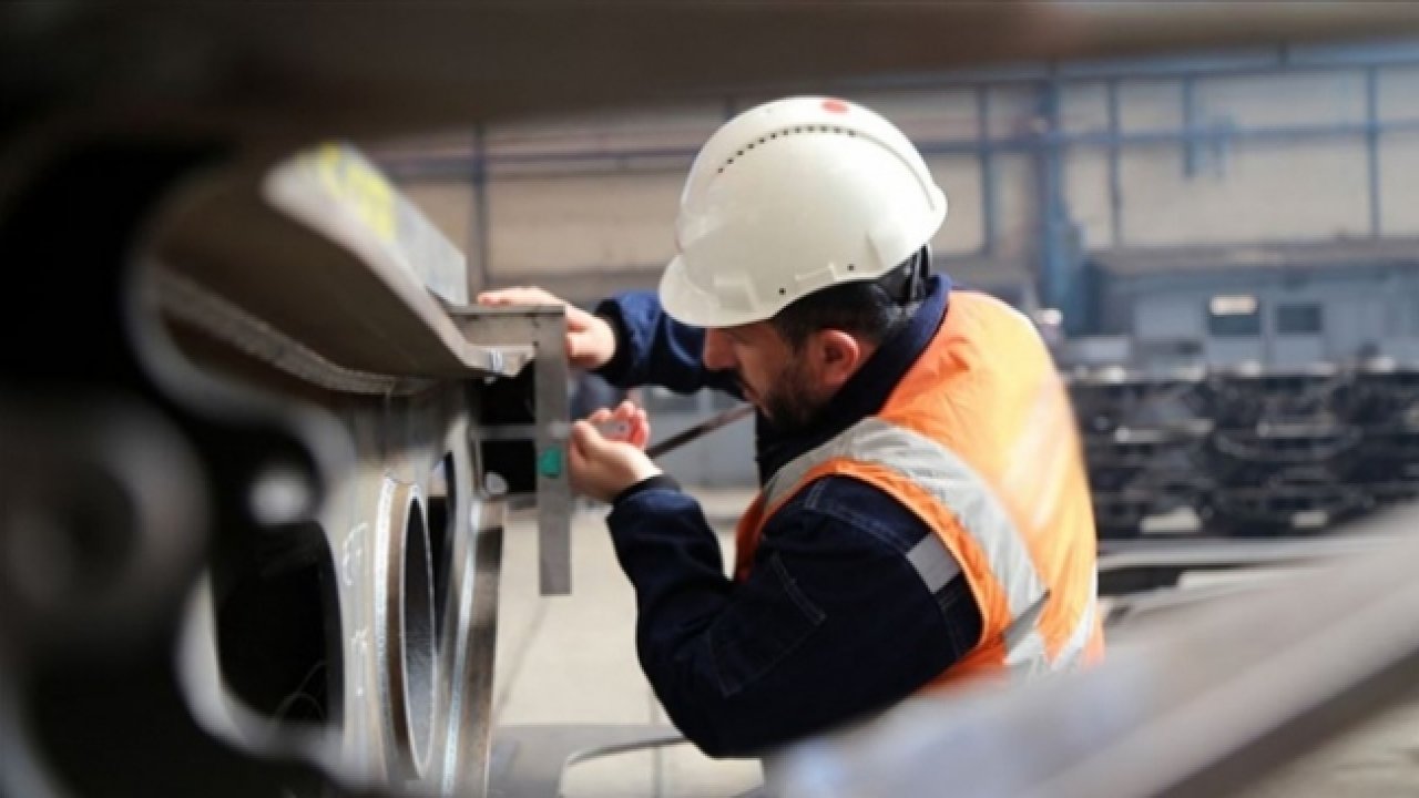 Kısa çalışma ödeneği ve işten çıkarma yasağı 2 ay uzatıldı