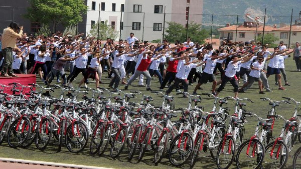 Sağlık Bakanlığından Üniversiteye 320 bisiklet