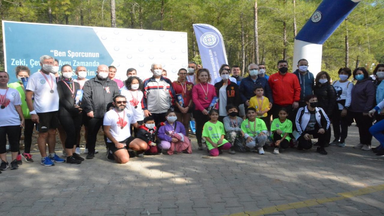 “Özlemle Atamıza Koşuyoruz” etkinliği düzenlendi