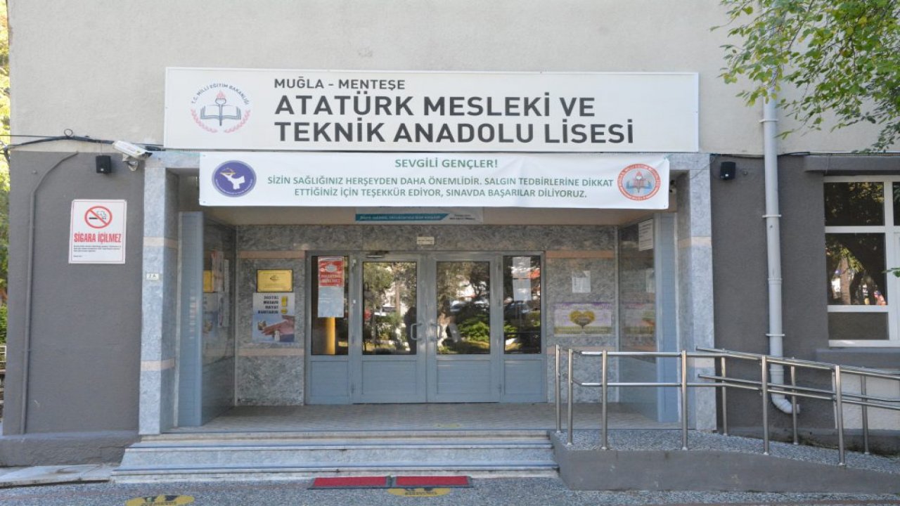 Meslek Lisesi’nden depremzedelere yardım