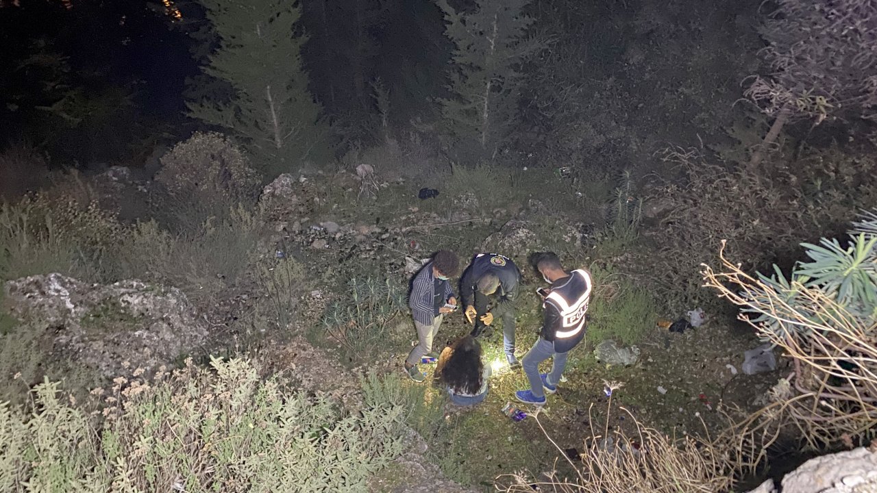 Seyir tepesinden düşen kadın yaralandı