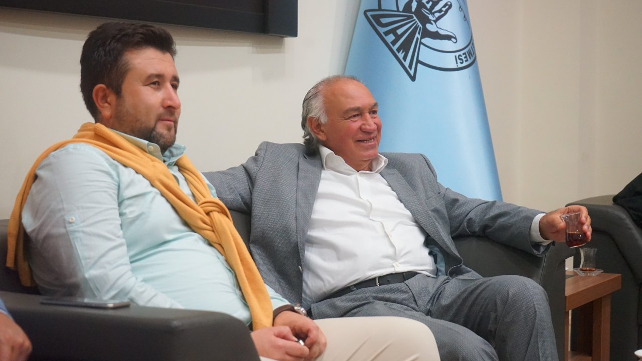 İlçe Başkanı Çelik, çalışmalarına devam ediyor