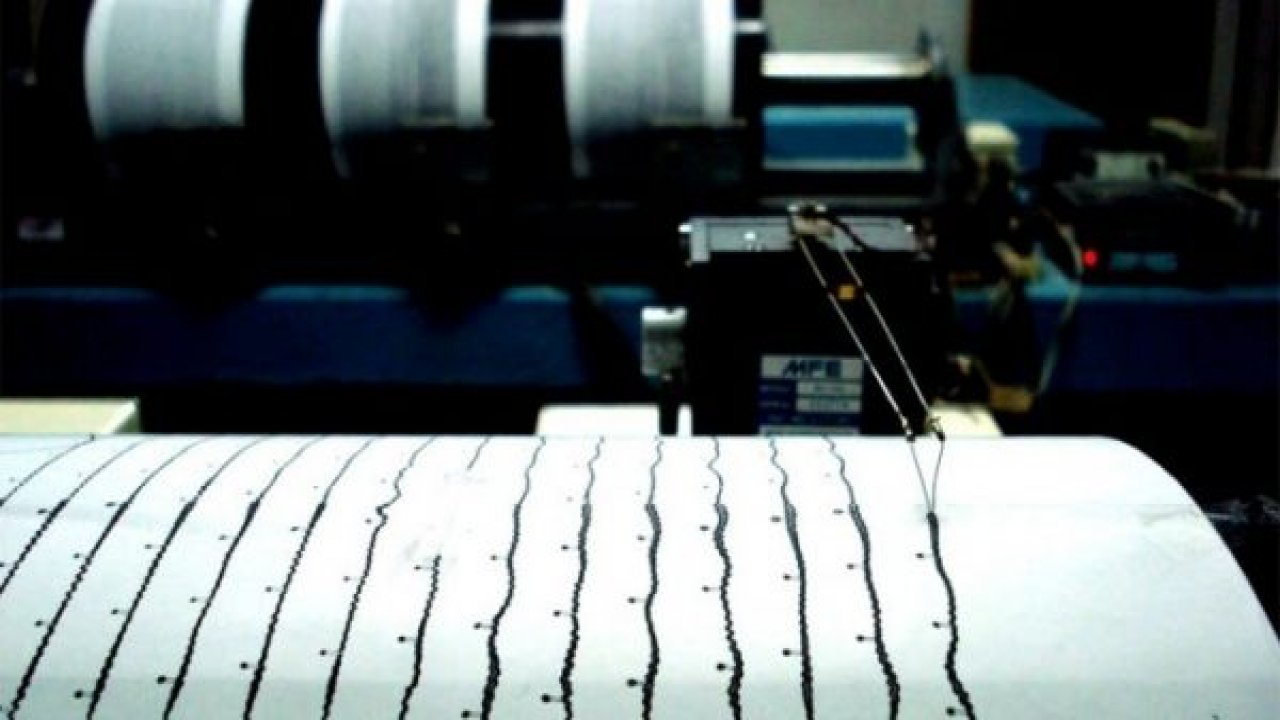 Yunanistan’da olan deprem kıyı Ege’de hissedildi