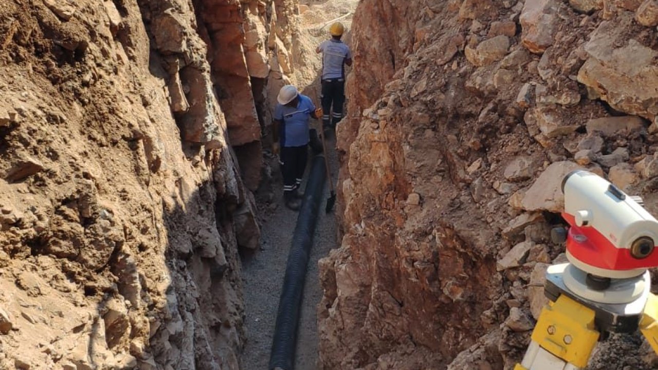 725 hane için kanalizasyon hattı