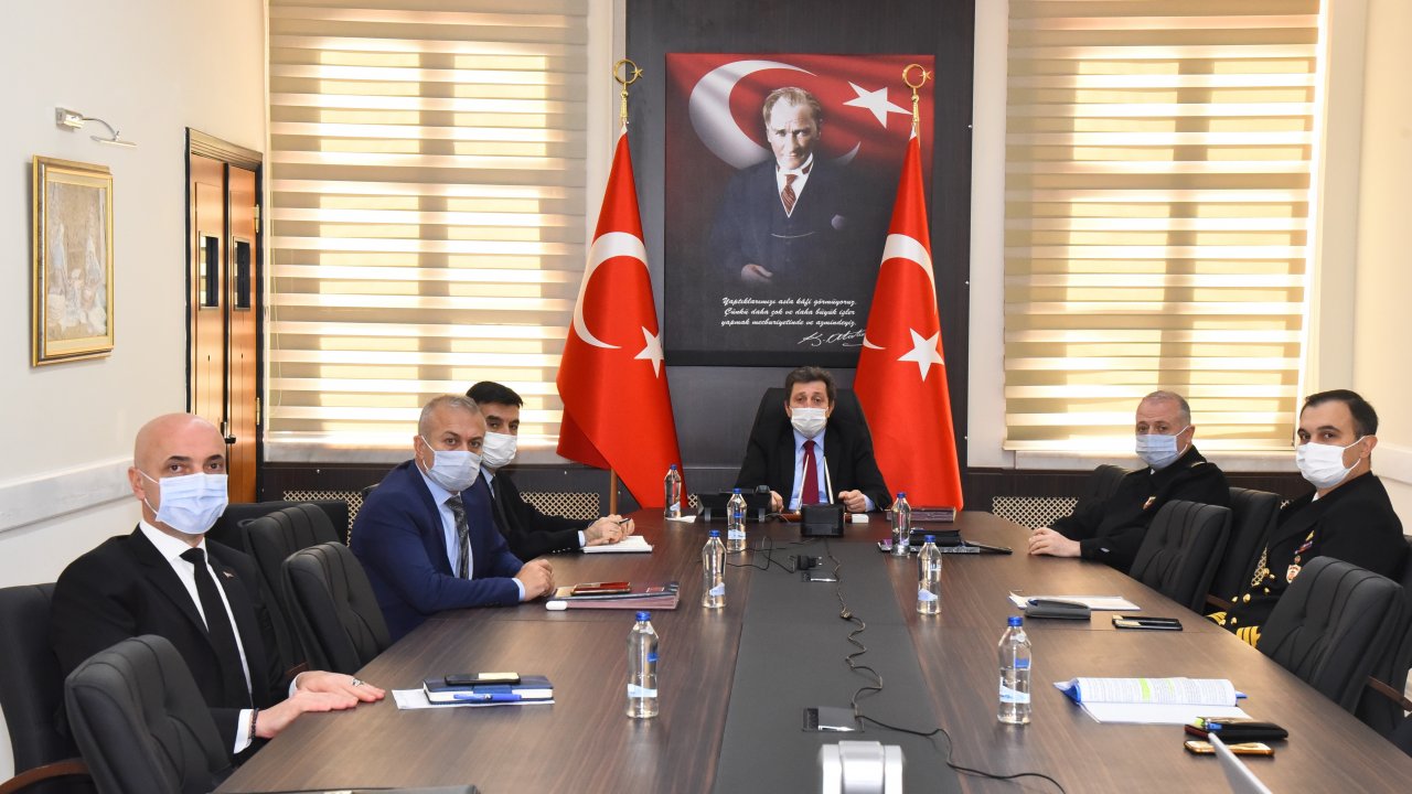  İl Güvenlik, Asayiş ve Kaçak Yapılarla Mücadele Toplantısı Yapıldı