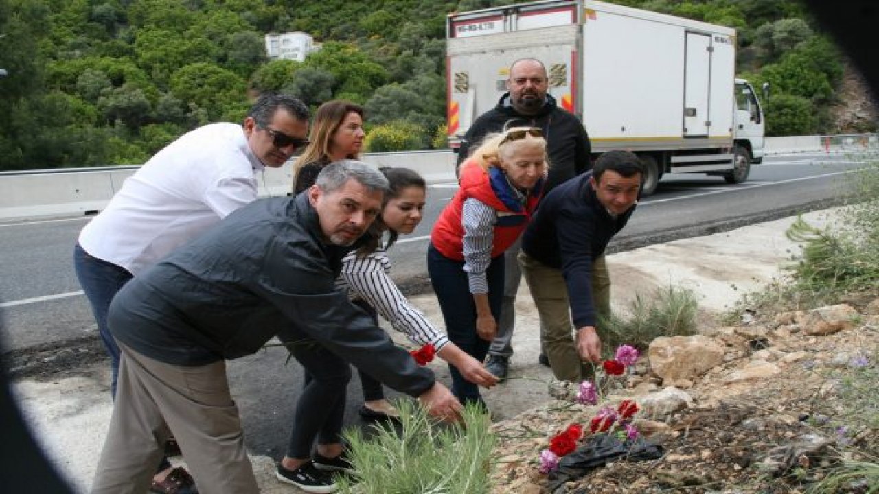 TÜRSAB tur kazası kurbanlarını andı