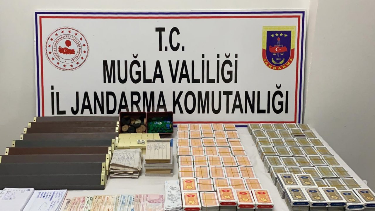 Kumar oynayan 17 kişiye 79 bin 325 lira ceza