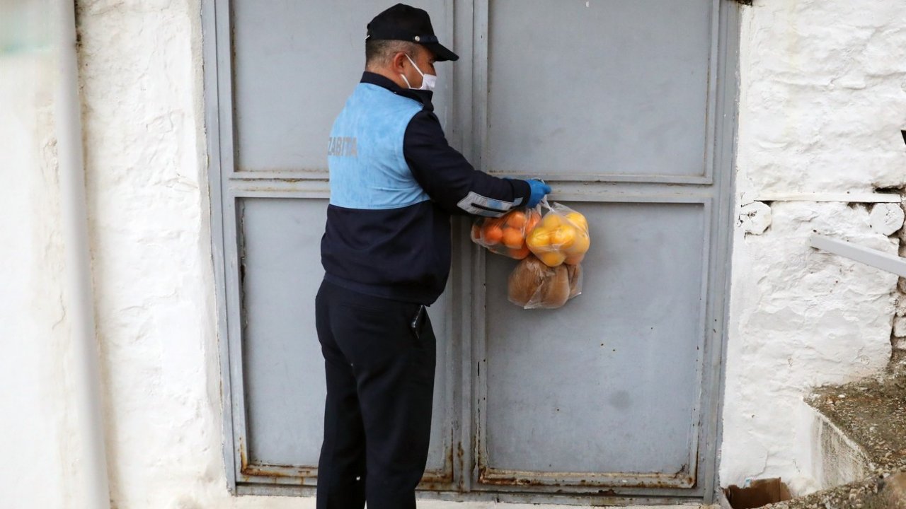 Menteşe Belediyesi İhtiyaç Sahiplerinin Yanında