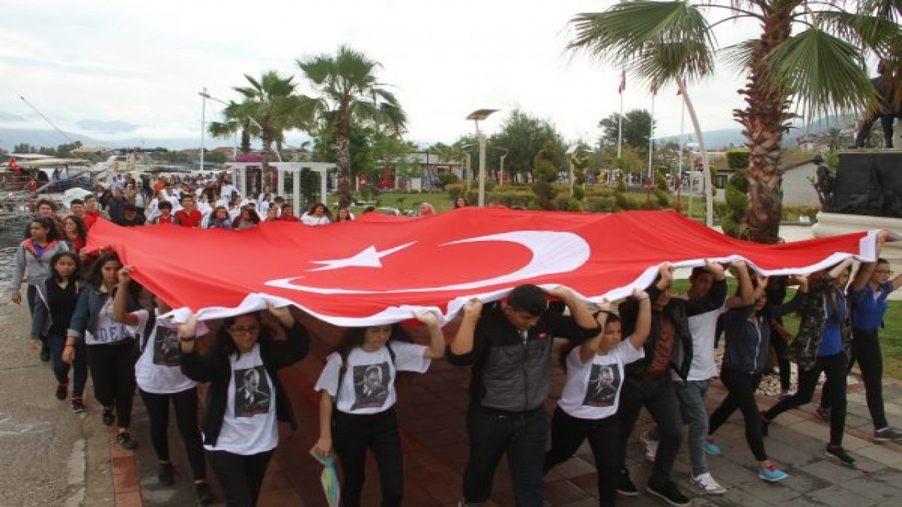 Fethiye’de 19 Mayıs coşkuyla kutlandı