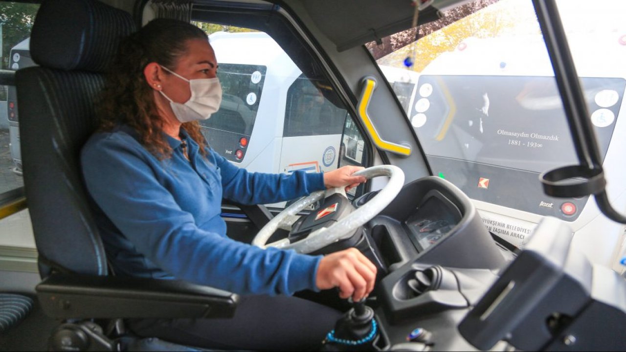 Milas’ın “ilk ve tek kadın dolmuş şoförü”