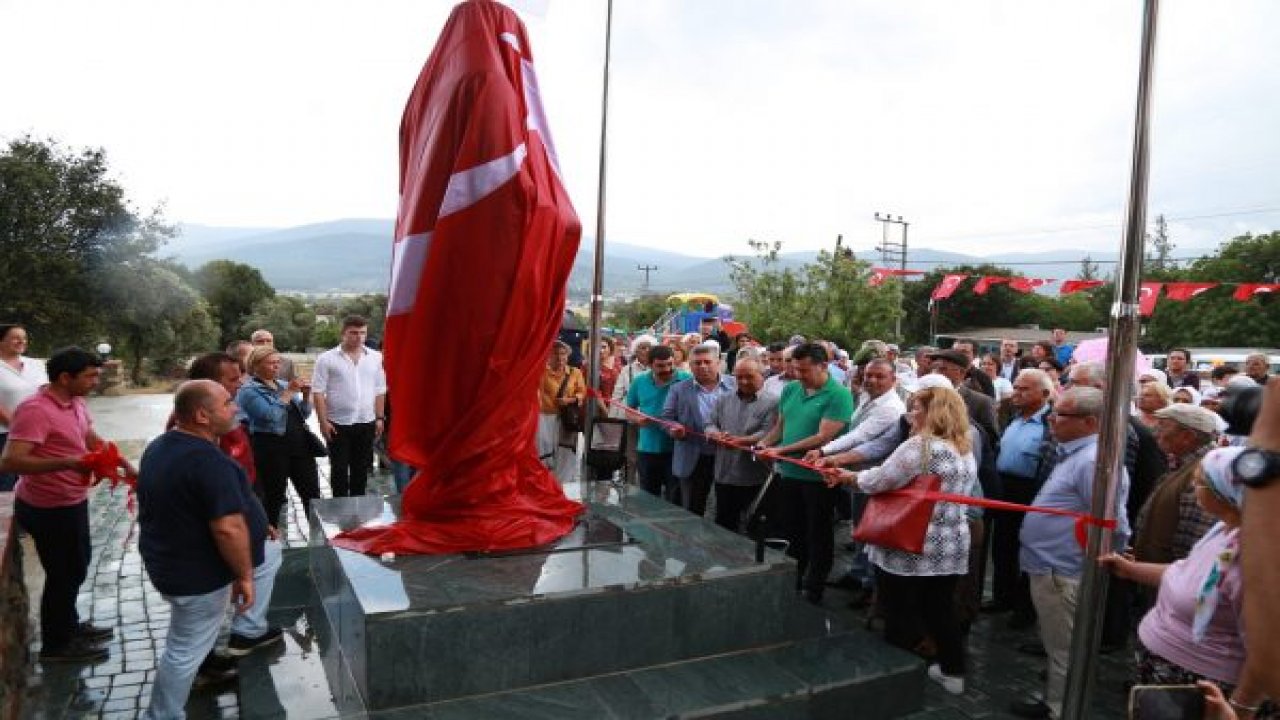 Sazköy Mahallesi Atatürk heykeline kavuştu