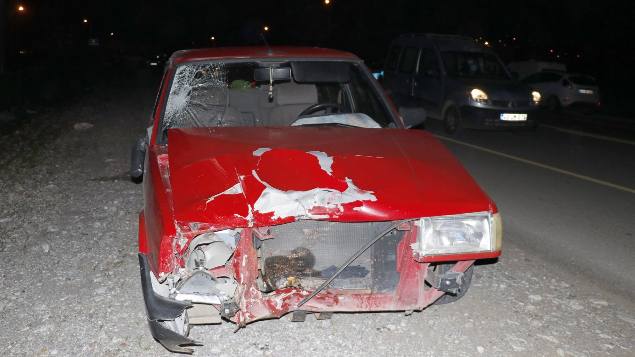 Otomobil ile çarpışan motosikletin sürücüsü öldü