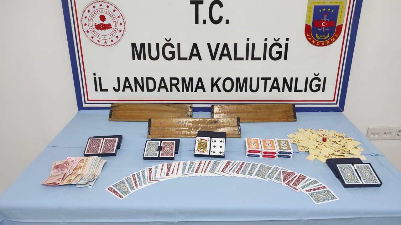 Kumar oynayan 9 kişiye 39 bin lira ceza