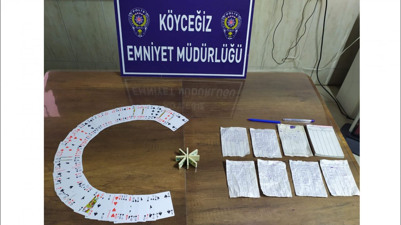 Muğla'da kumar oynayan ve Kovid-19 tedbirlerini ihlal eden 6 kişiye 28 bin 716 lira ceza