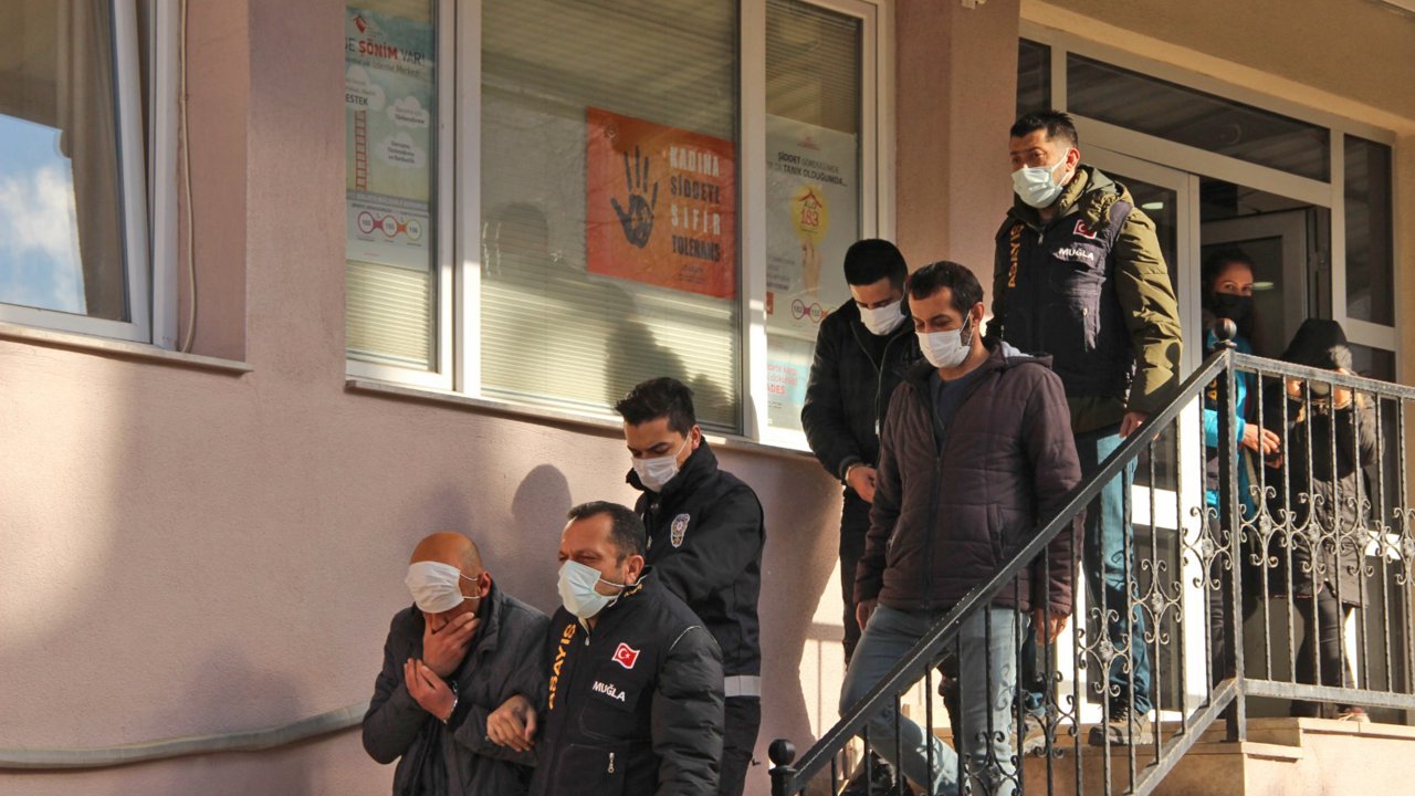 Fuhuş parasıyla yakalanan 5 şüpheli adli kontrol şartıyla serbest