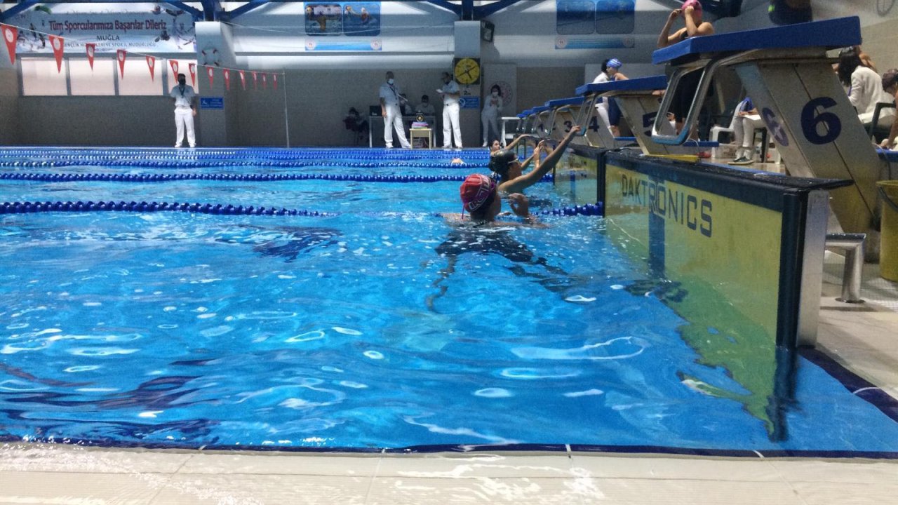 Milli Takım için kulaç attılar