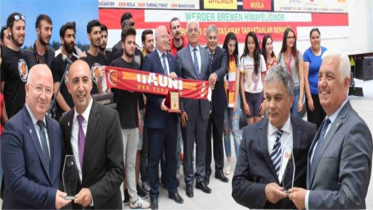 Yardım tırı Muğla’ya geldi