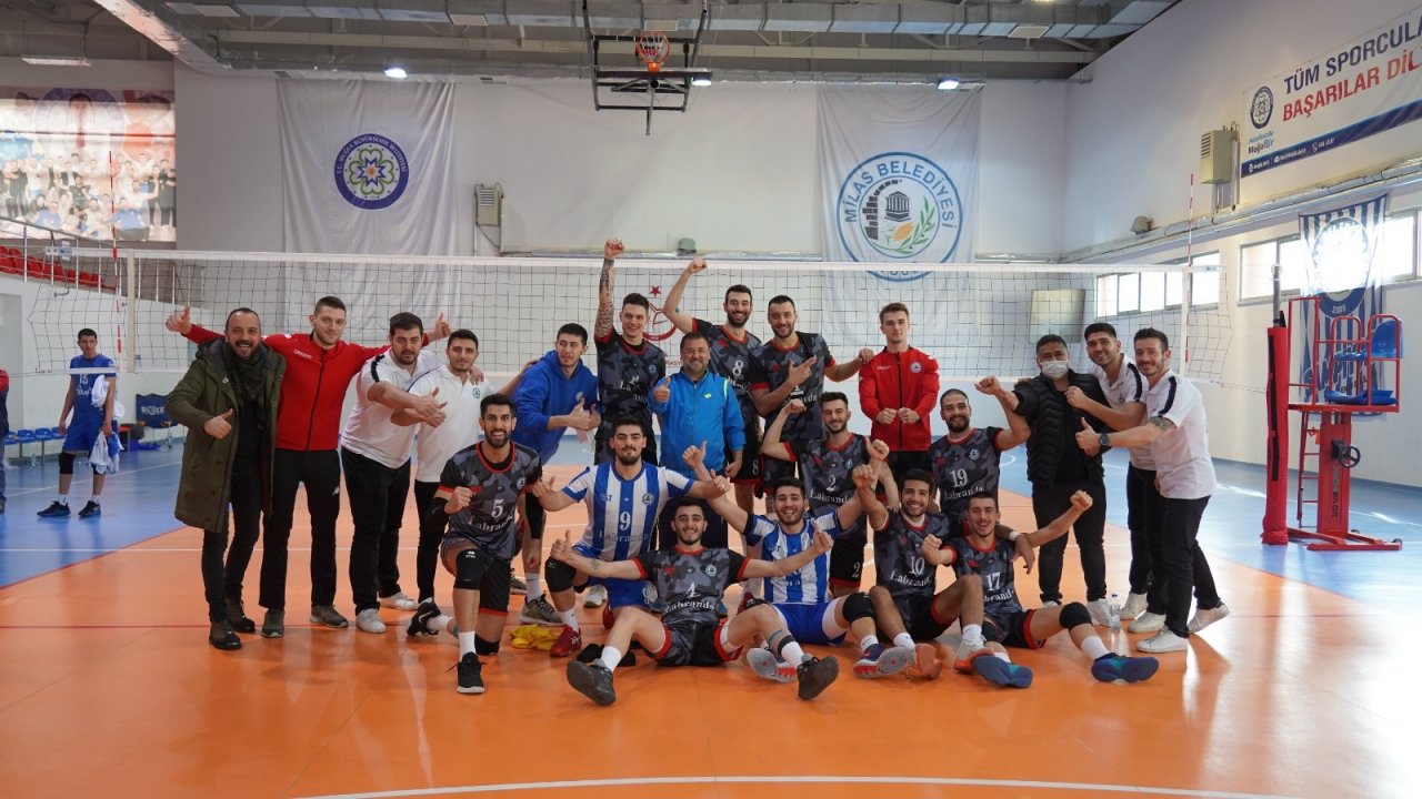 Milas’ın Efeleri Halkbank’ı 3-0 ile devirdi