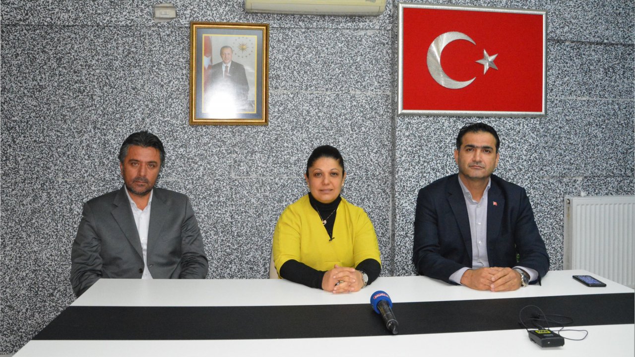 Adaylar güç birliği yaptı