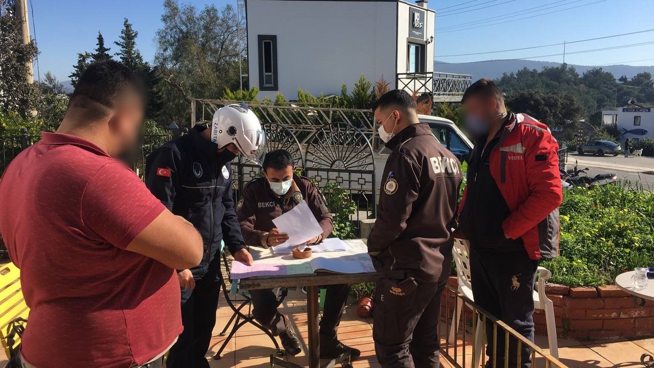 Zabıta ekiplerinden hurdacı ve dilenci denetimi