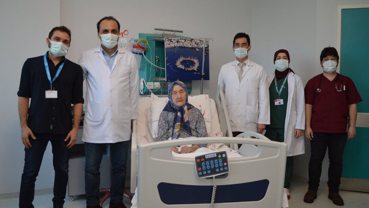 98 yaşında Behiye nine Coronavirüsü yendi