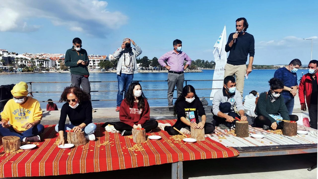 Datça'daki badem yarışmalarında dereceye girenler belli oldu