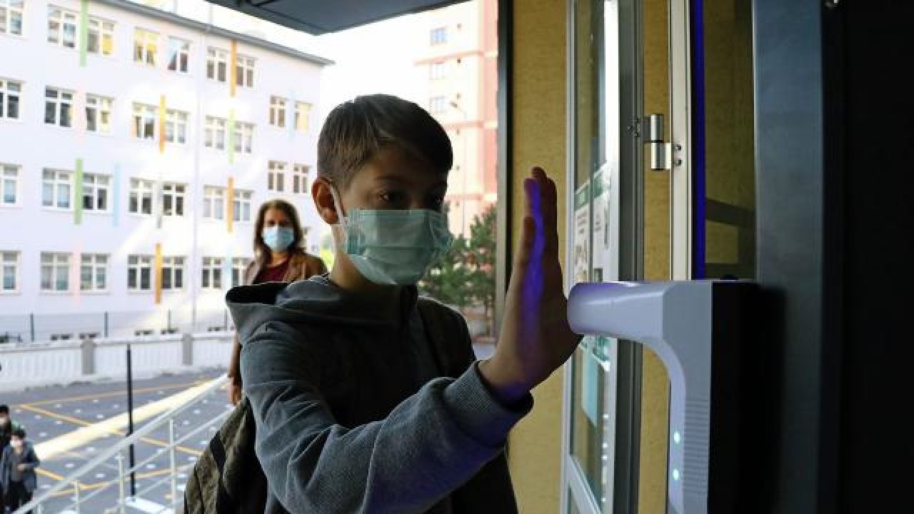 MEB'den liselerde yüz yüze eğitim açıklaması