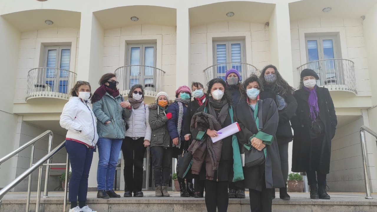 Eşini av tüfeğiyle öldürdüğü öne sürülen sanığın yargılanmasına devam edildi