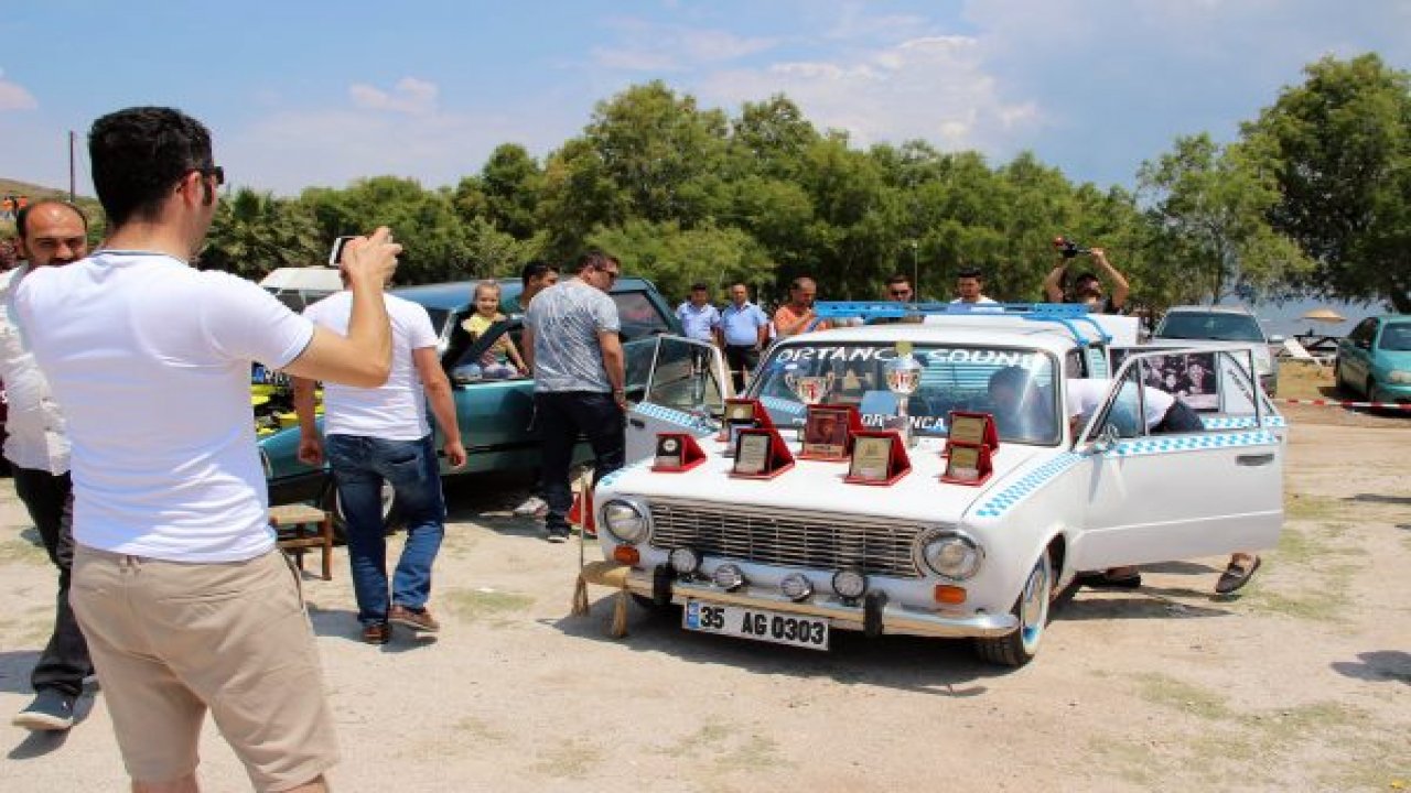 Modifiyeli araçlar Bodrum'da görücüye çıktı