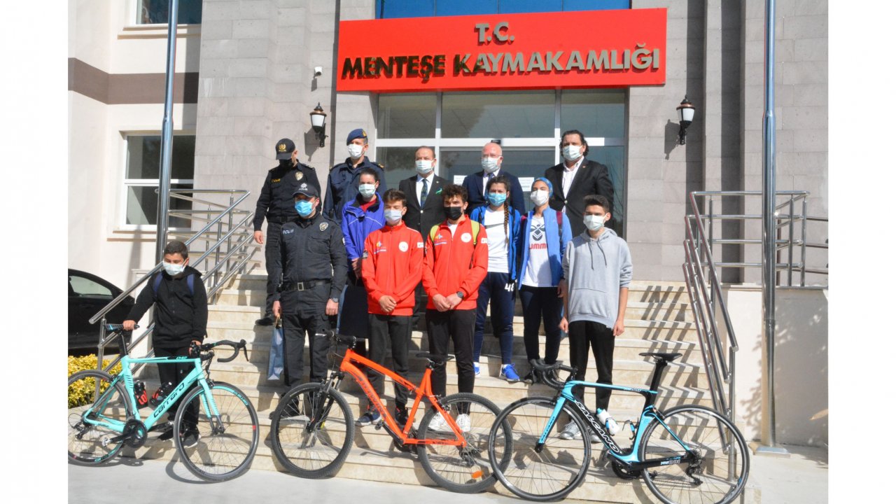 İşe bisikletle gidip gelen personele ödül