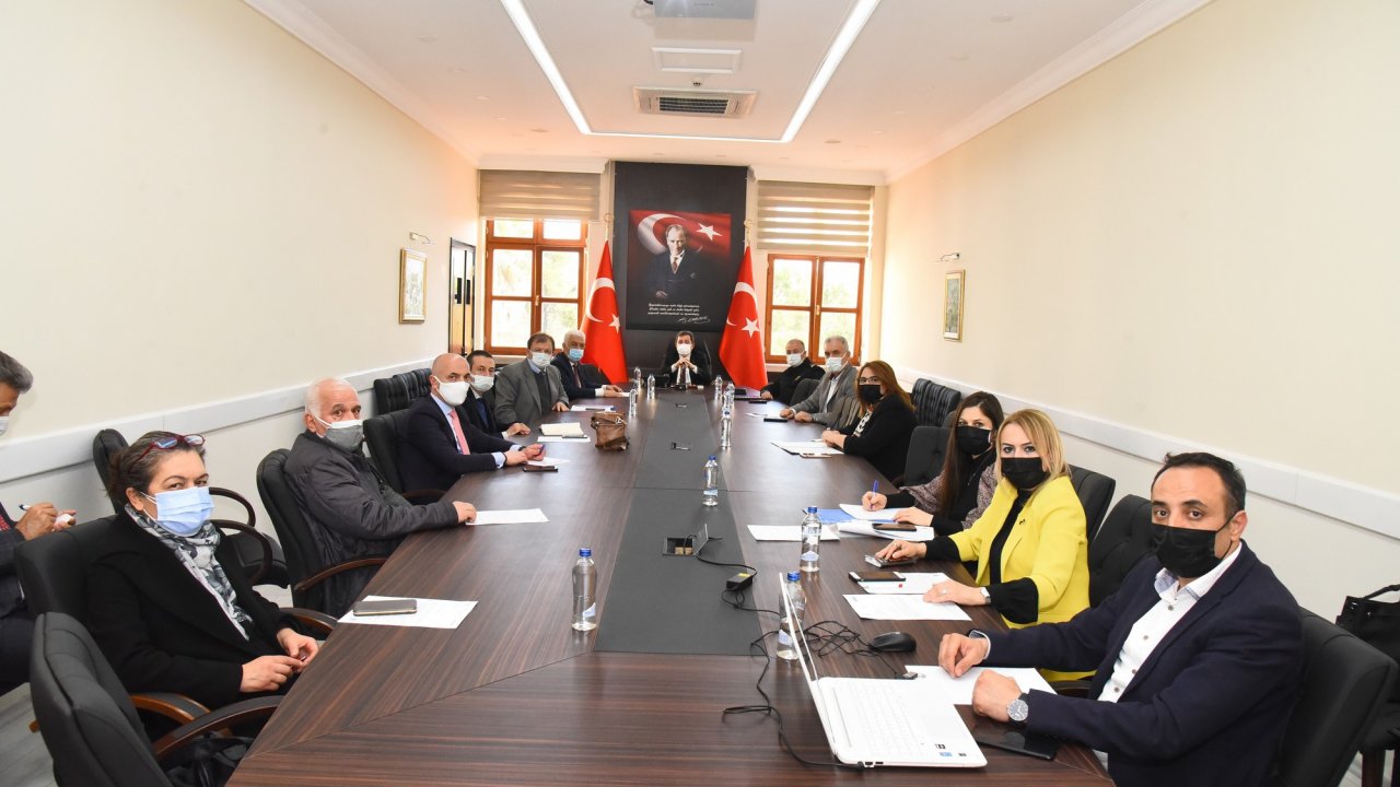 Muğla İl Hıfzıssıhha Kurulu Vali Tavlı başkanlığında toplandı