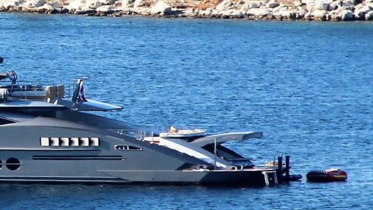 Milyarderler Bodrum’a akın ediyor