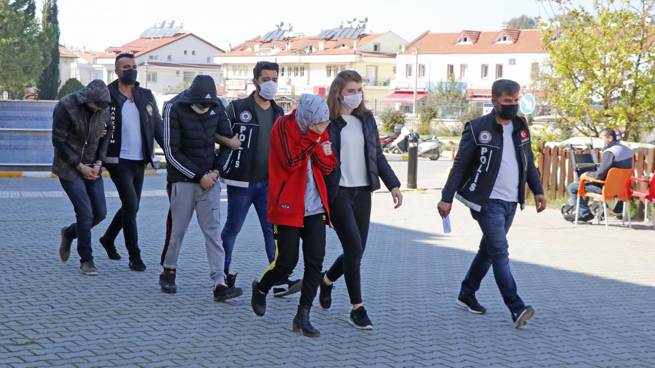 Uyuşturucu operasyonunda yakalanan 3 zanlı tutuklandı