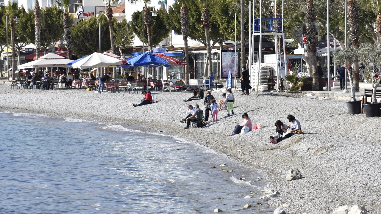 Turizmcilerden kontrollü normalleşmede 