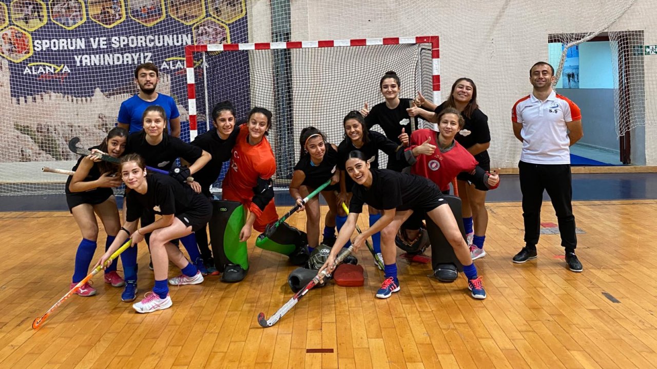 Muğla Hokey takımları gücüne güç kattı