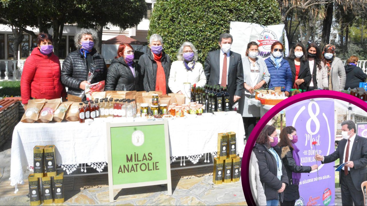 Vali Tavlı kadınlara karanfil dağıttı