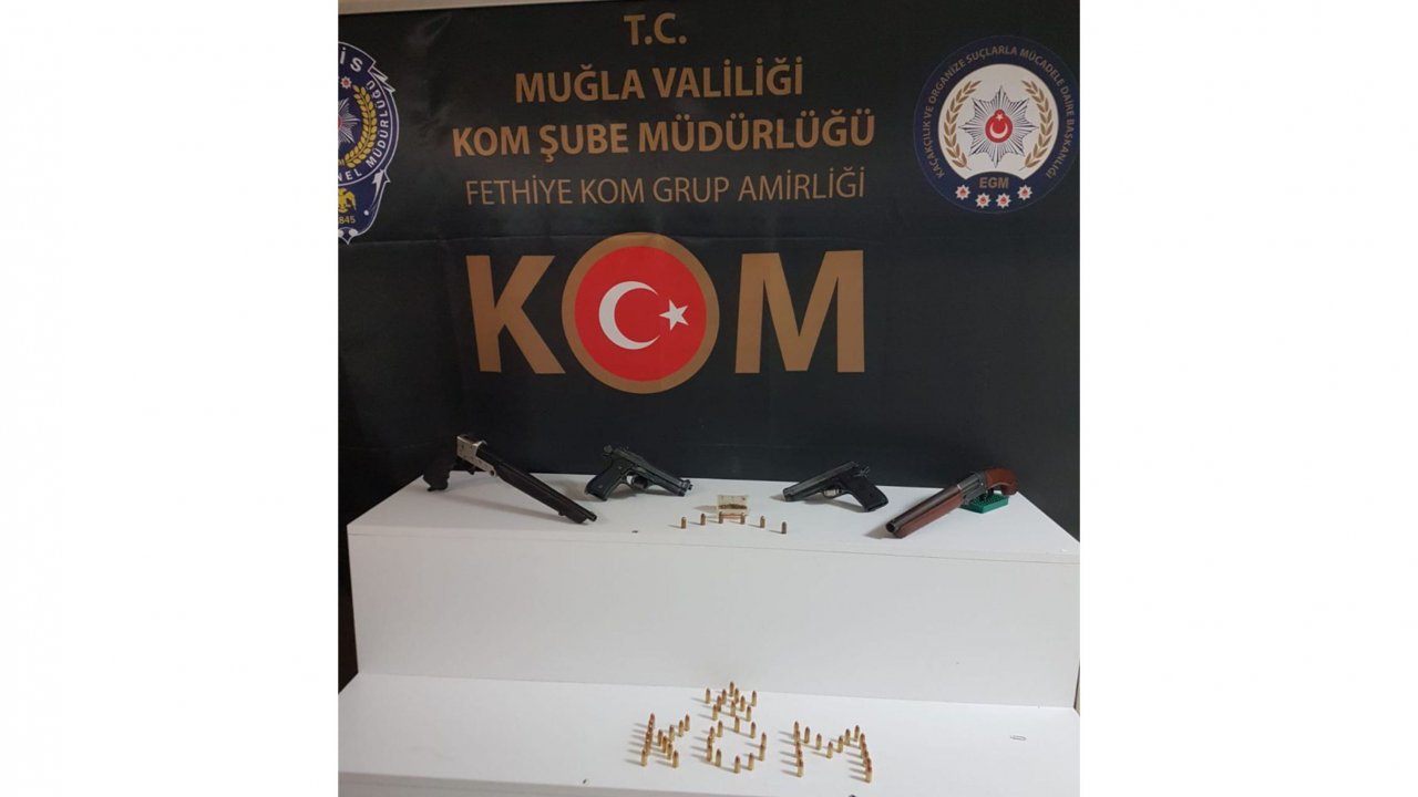 Fethiye’de uyuşturucu ve ruhsatsız tabanca operasyonu